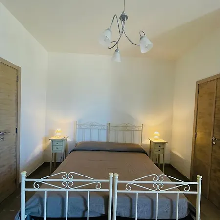 Guest house Villetta A Due Passi Da